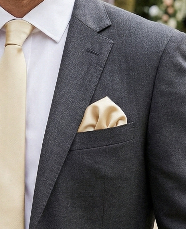 Pochette de Costume Doré n°2 en Polyester «Jules»